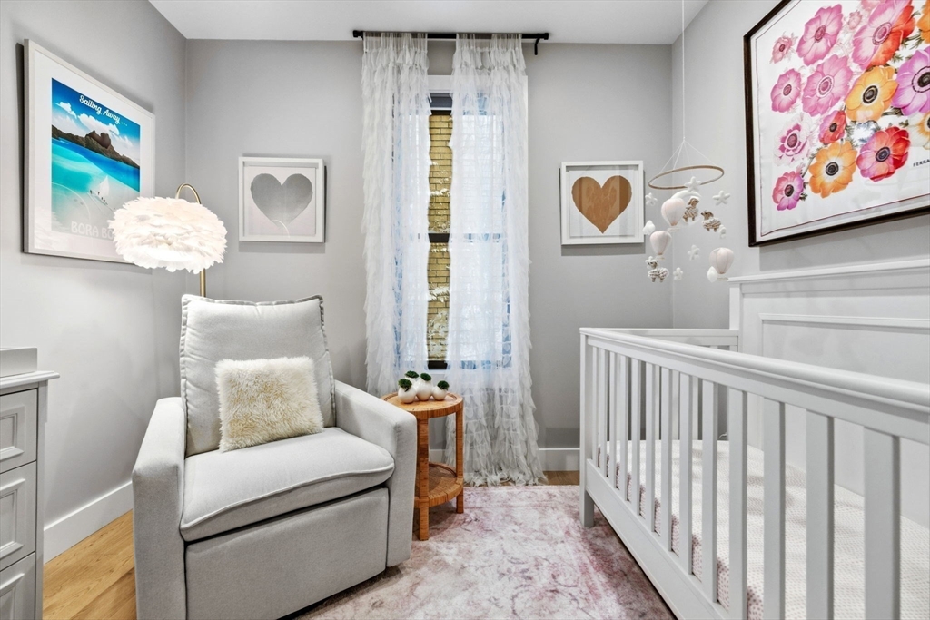 472 W Broadway # 201