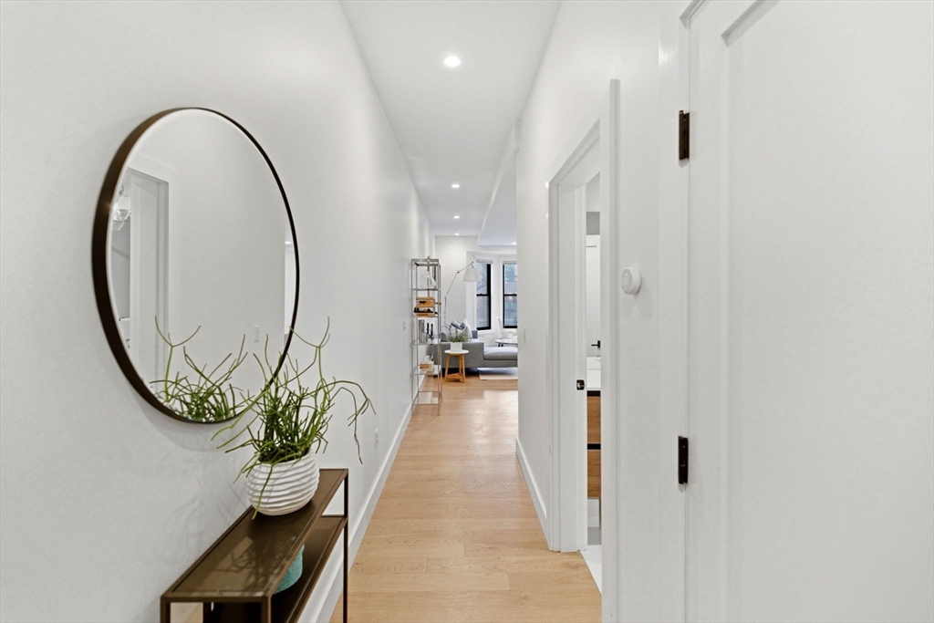 472 W Broadway # 201