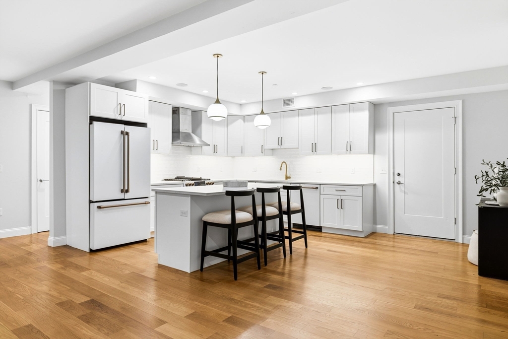 40 Westmoreland Street # 5