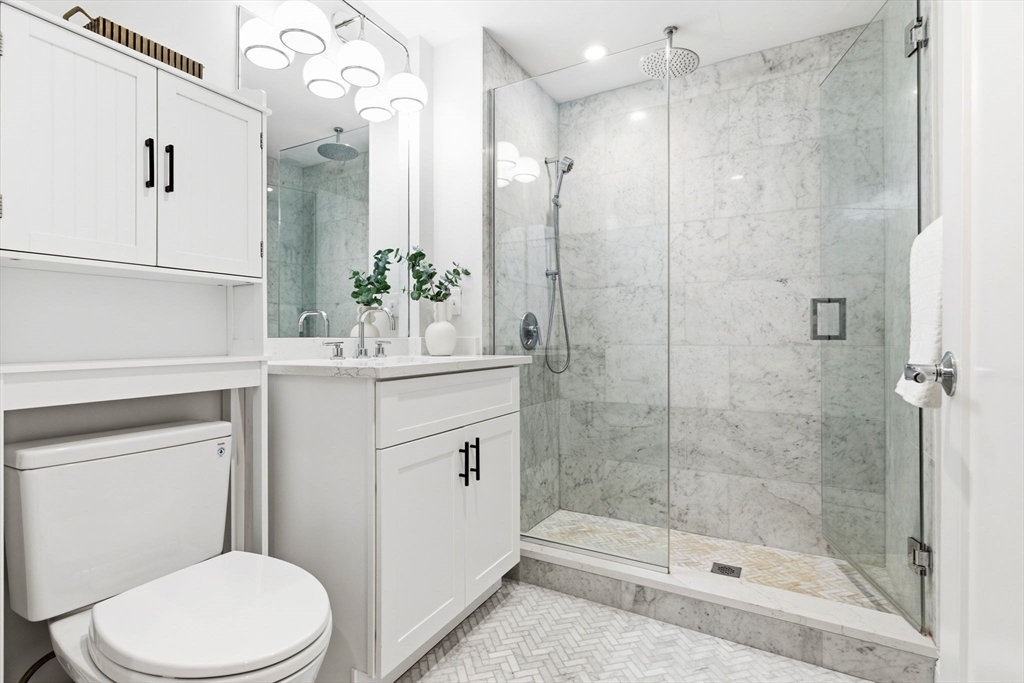 40 Westmoreland Street # 5