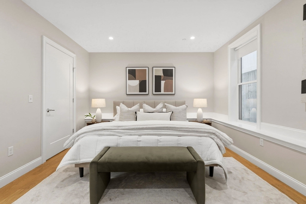 40 Westmoreland Street # 5