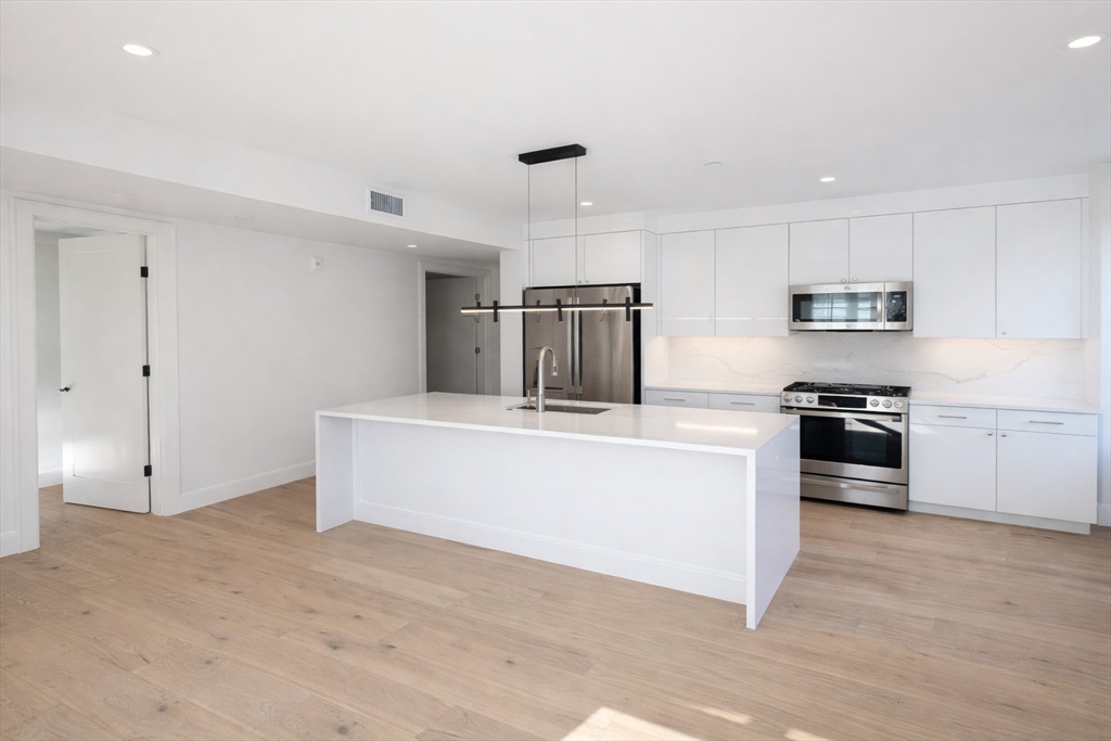 65 L Street # 303