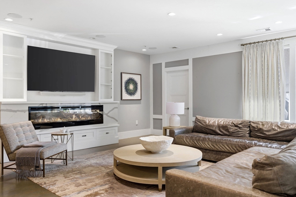 621 East First Street # 5 Unit: A-5