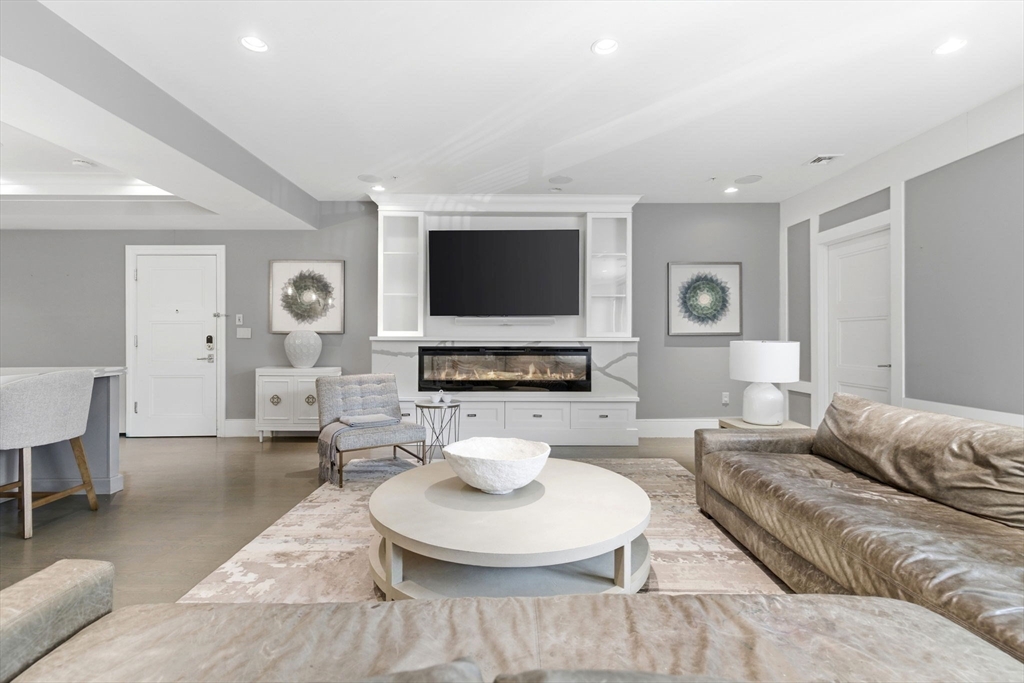 621 East First Street # 5 Unit: A-5