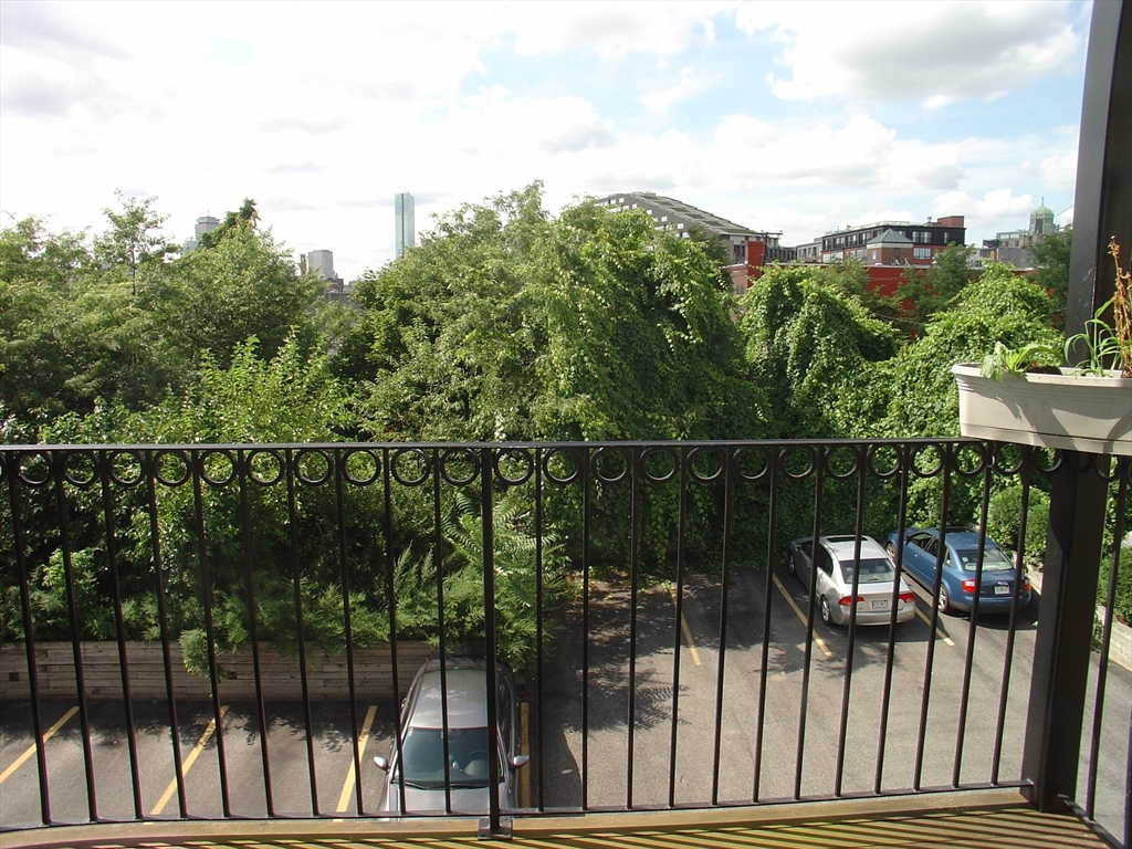 50 B Street # 6