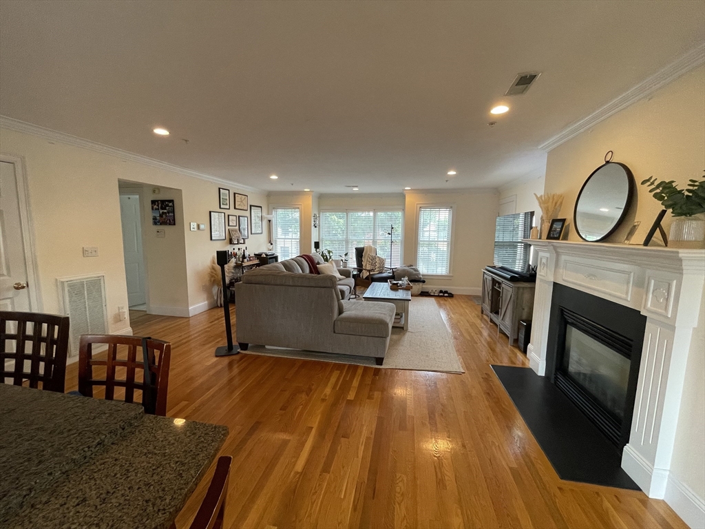 50 B Street # 6