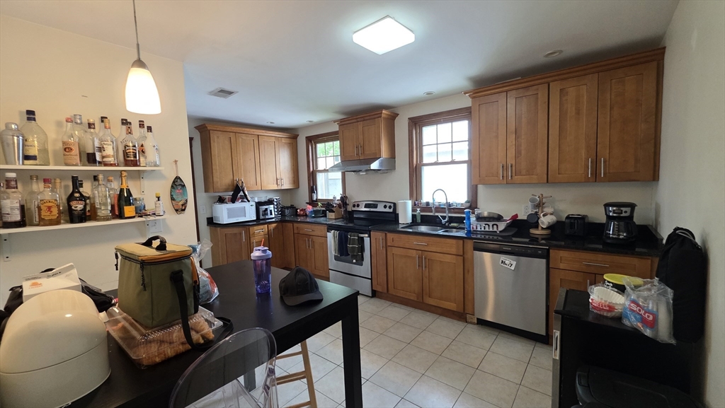 138 Nonantum St # 1