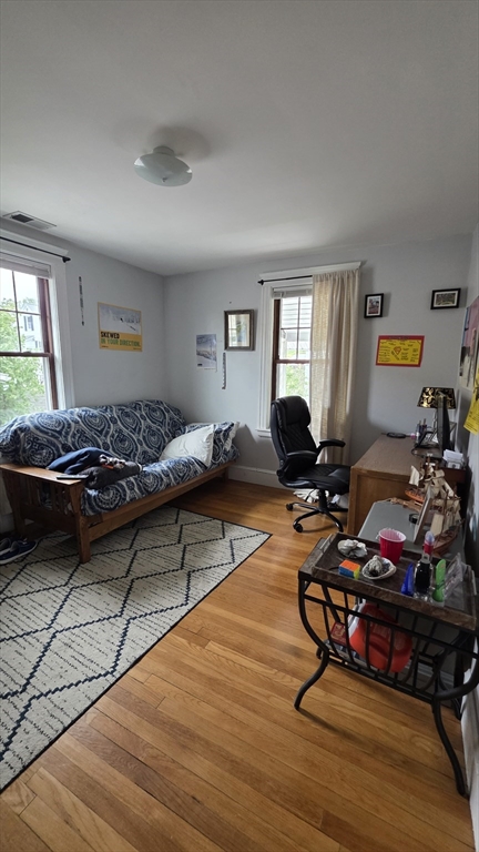 138 Nonantum St # 1