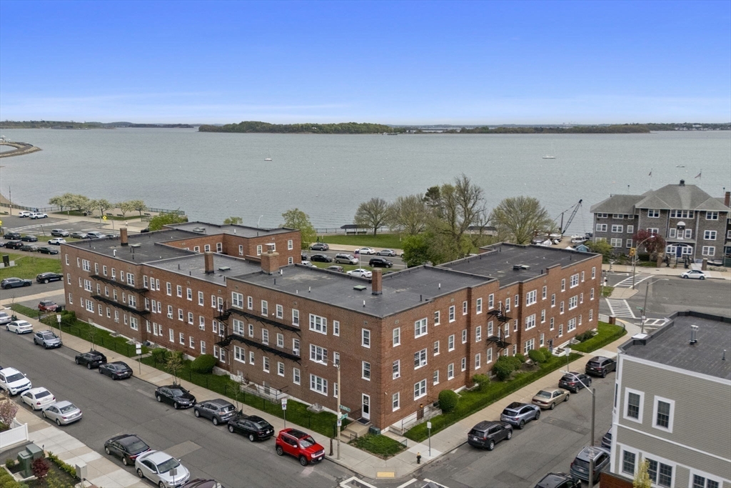 9 Lennon Ct # 13