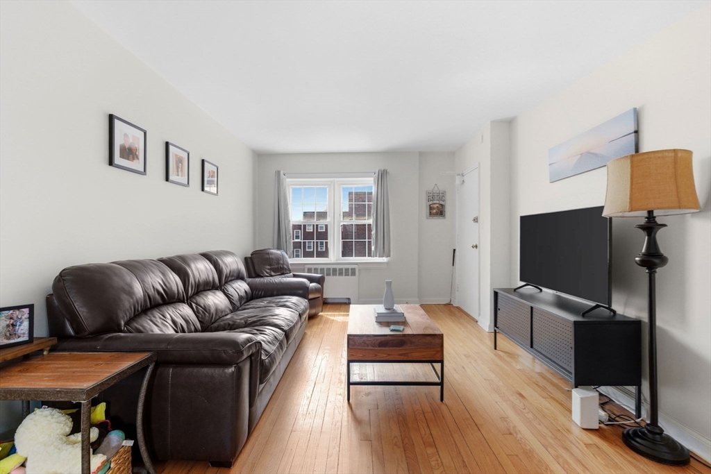 9 Lennon Ct # 13