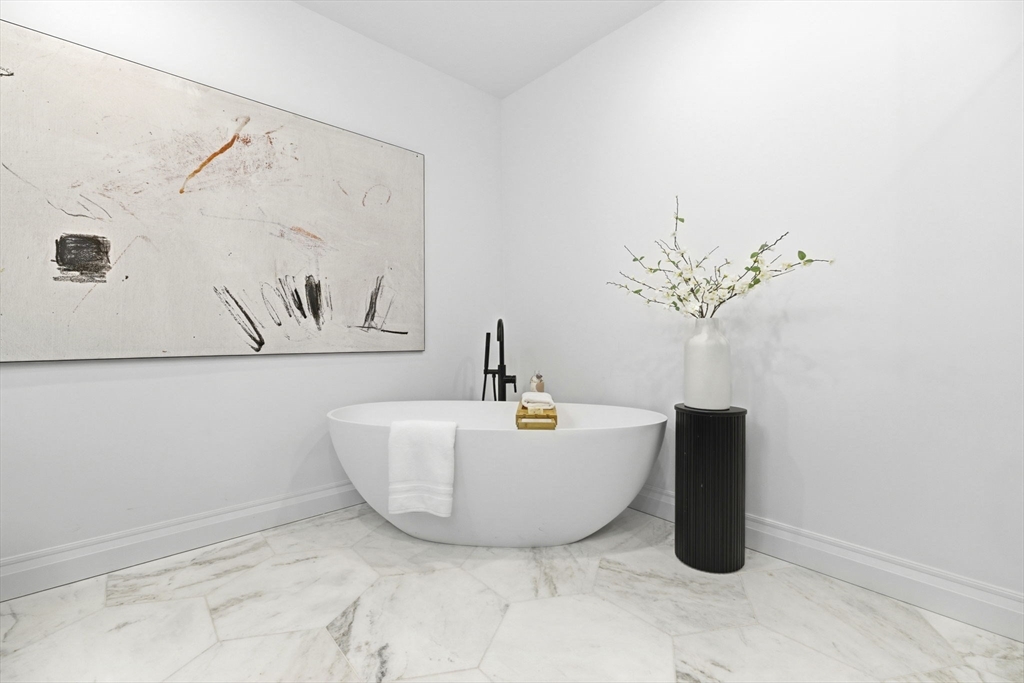 520 East Broadway # 2