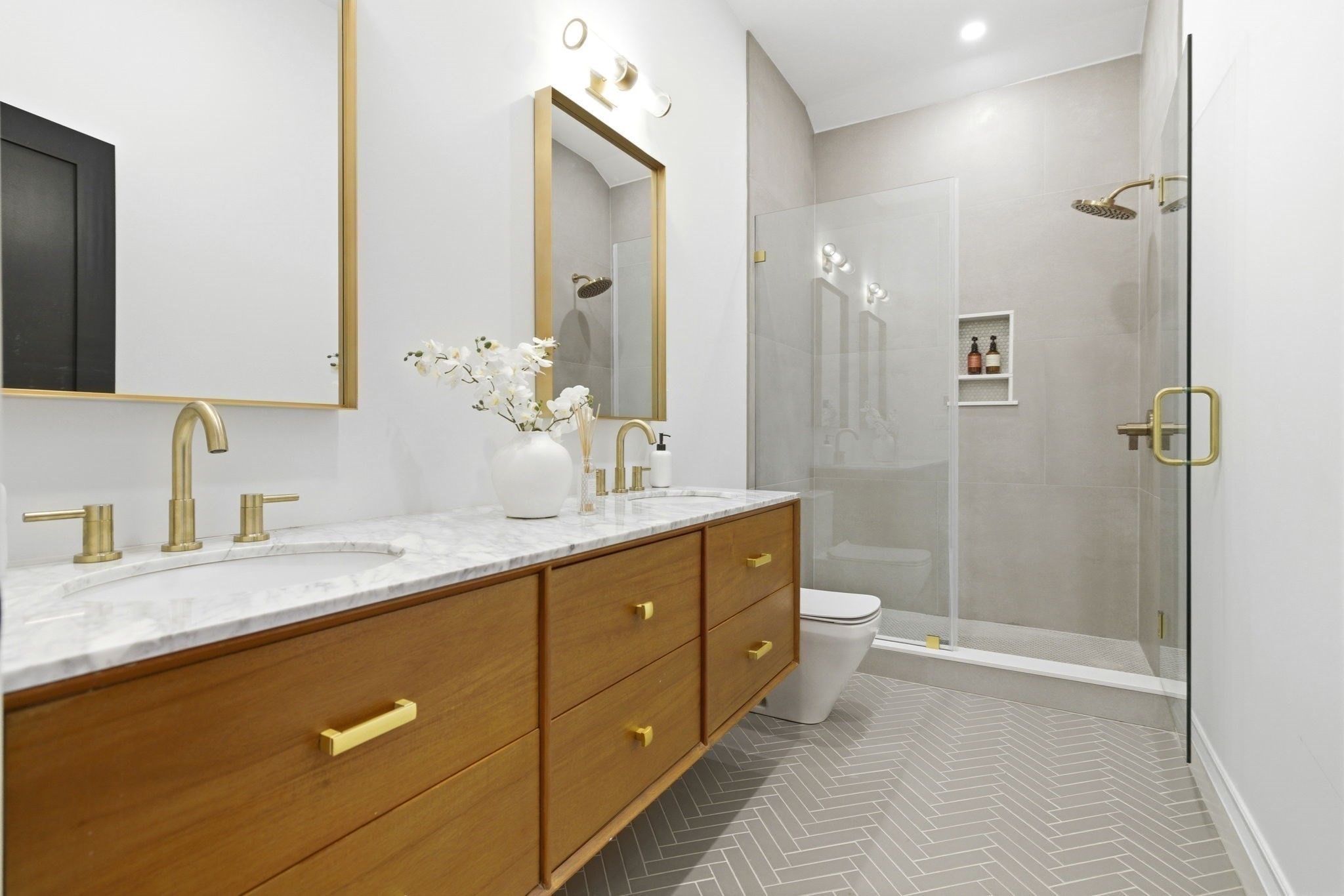520 East Broadway # 2