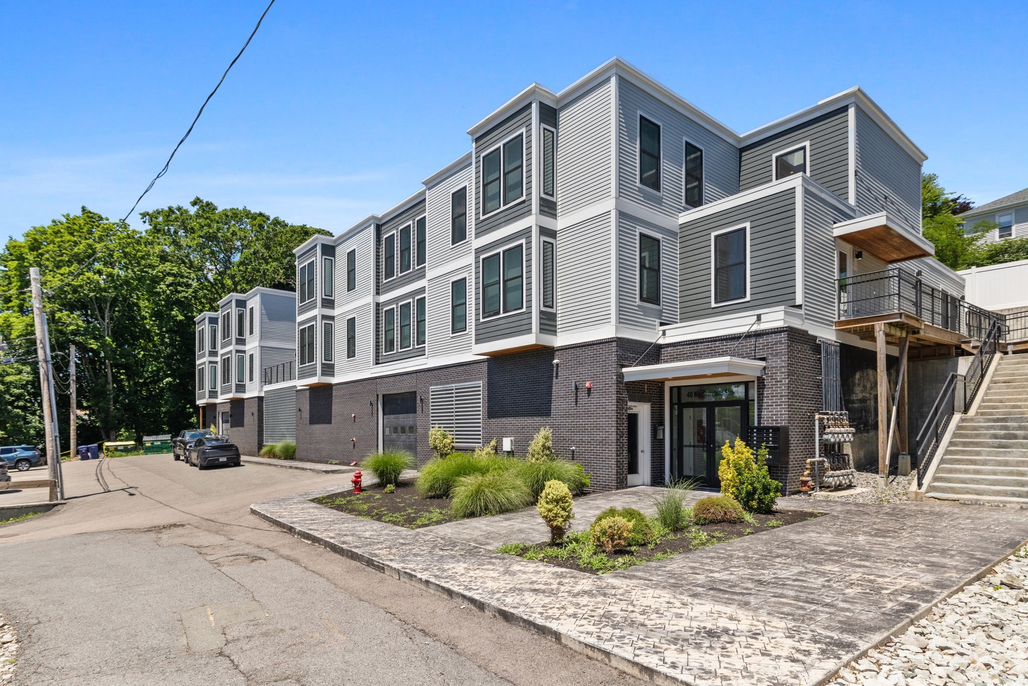40 Westmoreland St # 8