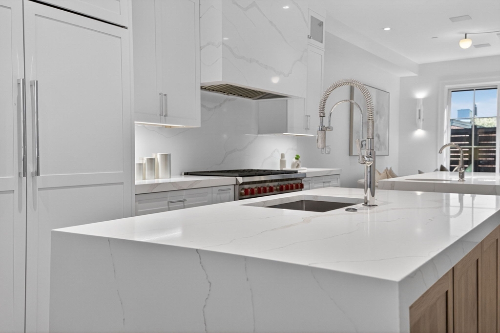 561 East Broadway # 561