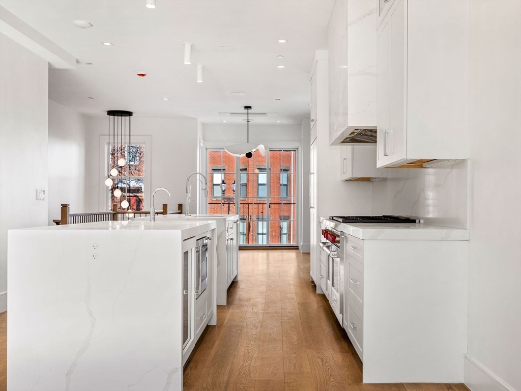 561 East Broadway # 561