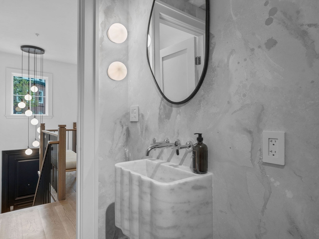 561 East Broadway # 561
