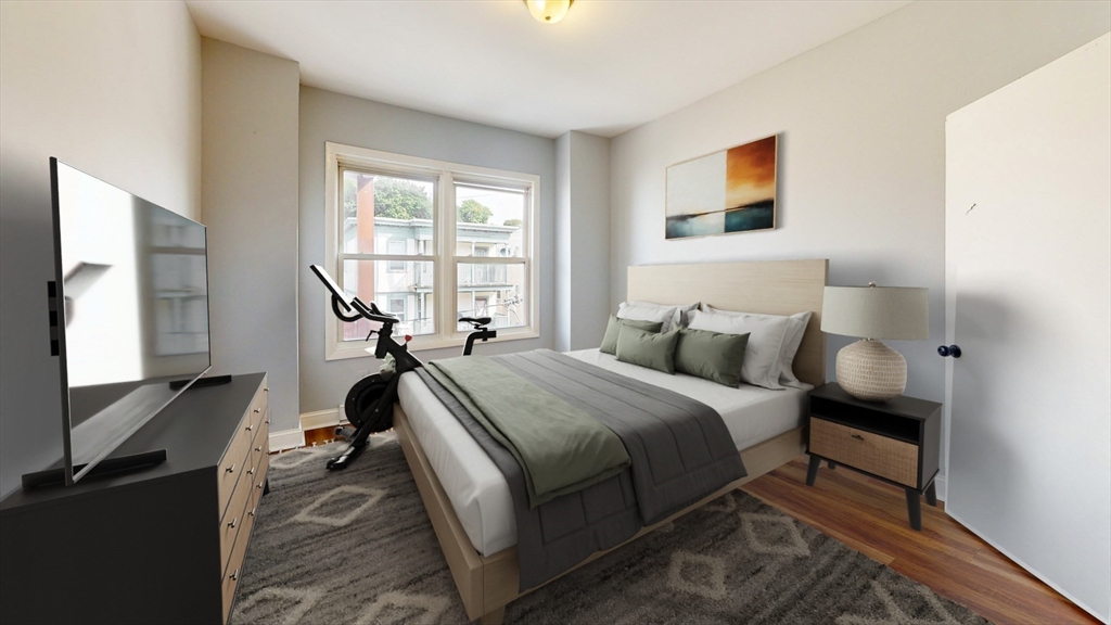 5 Sutton St # 3A