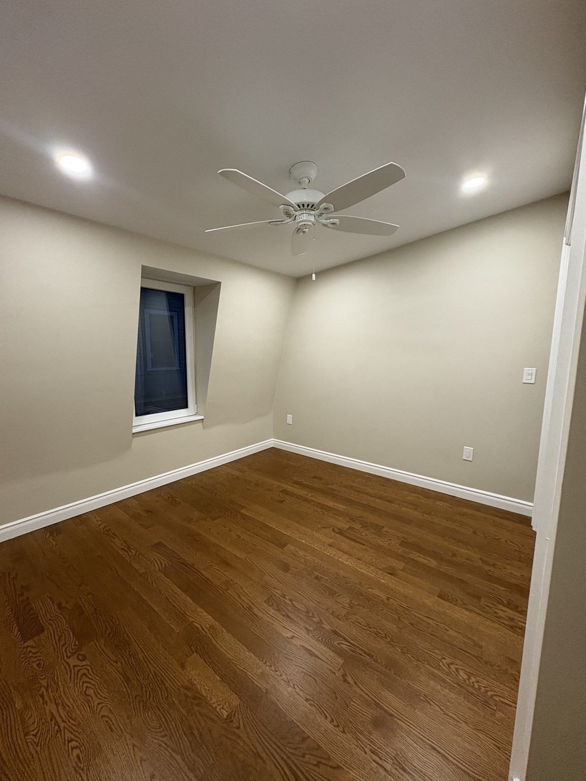 11 Burrill Pl # 3