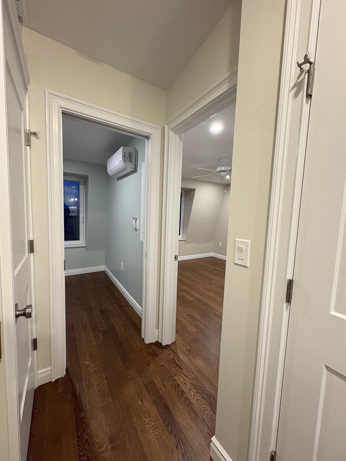 11 Burrill Pl # 3