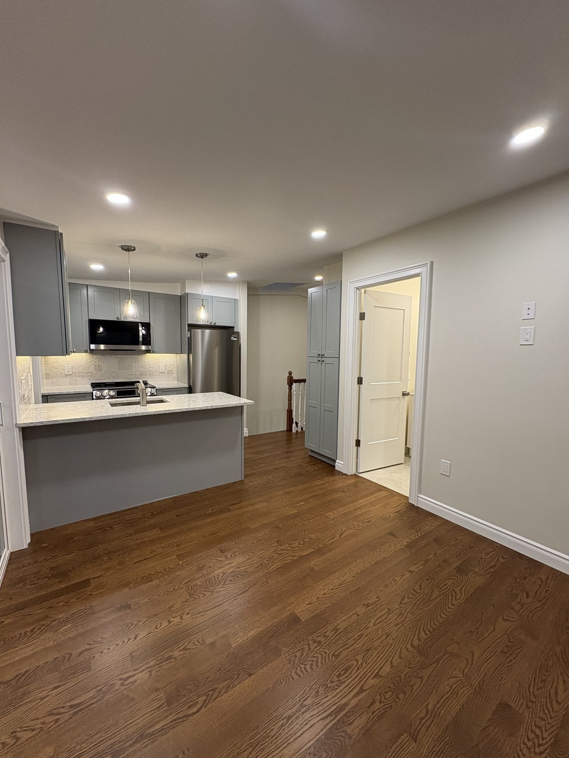 11 Burrill Pl # 3