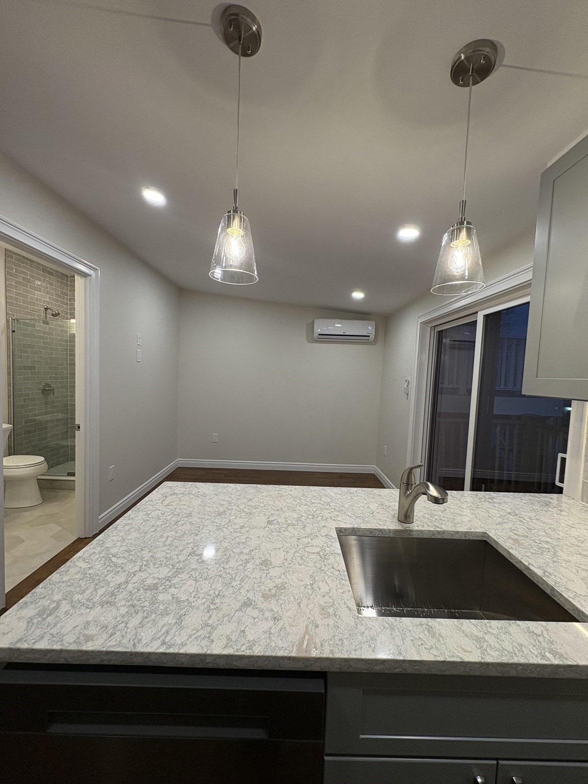 11 Burrill Pl # 3