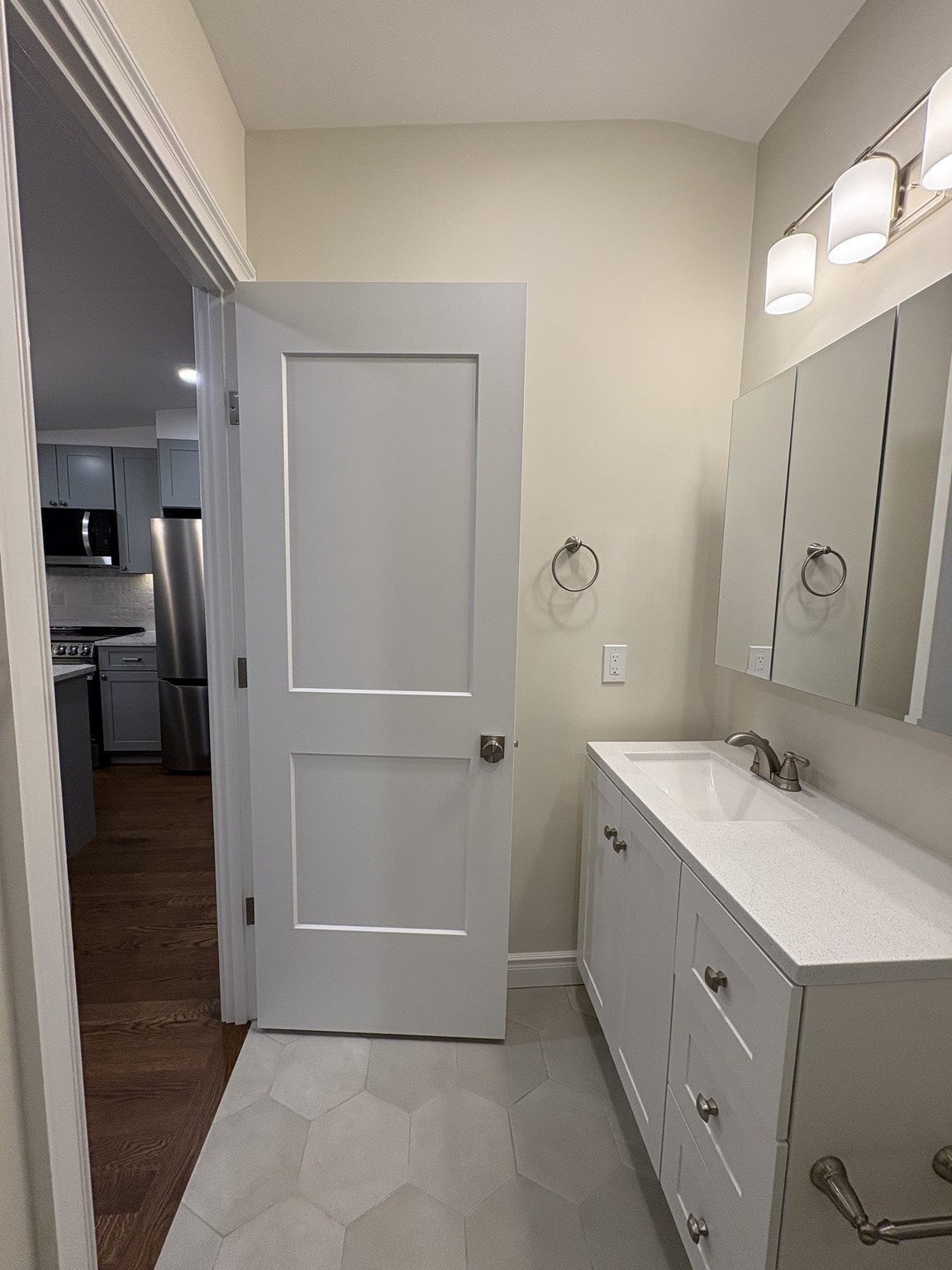 11 Burrill Pl # 3