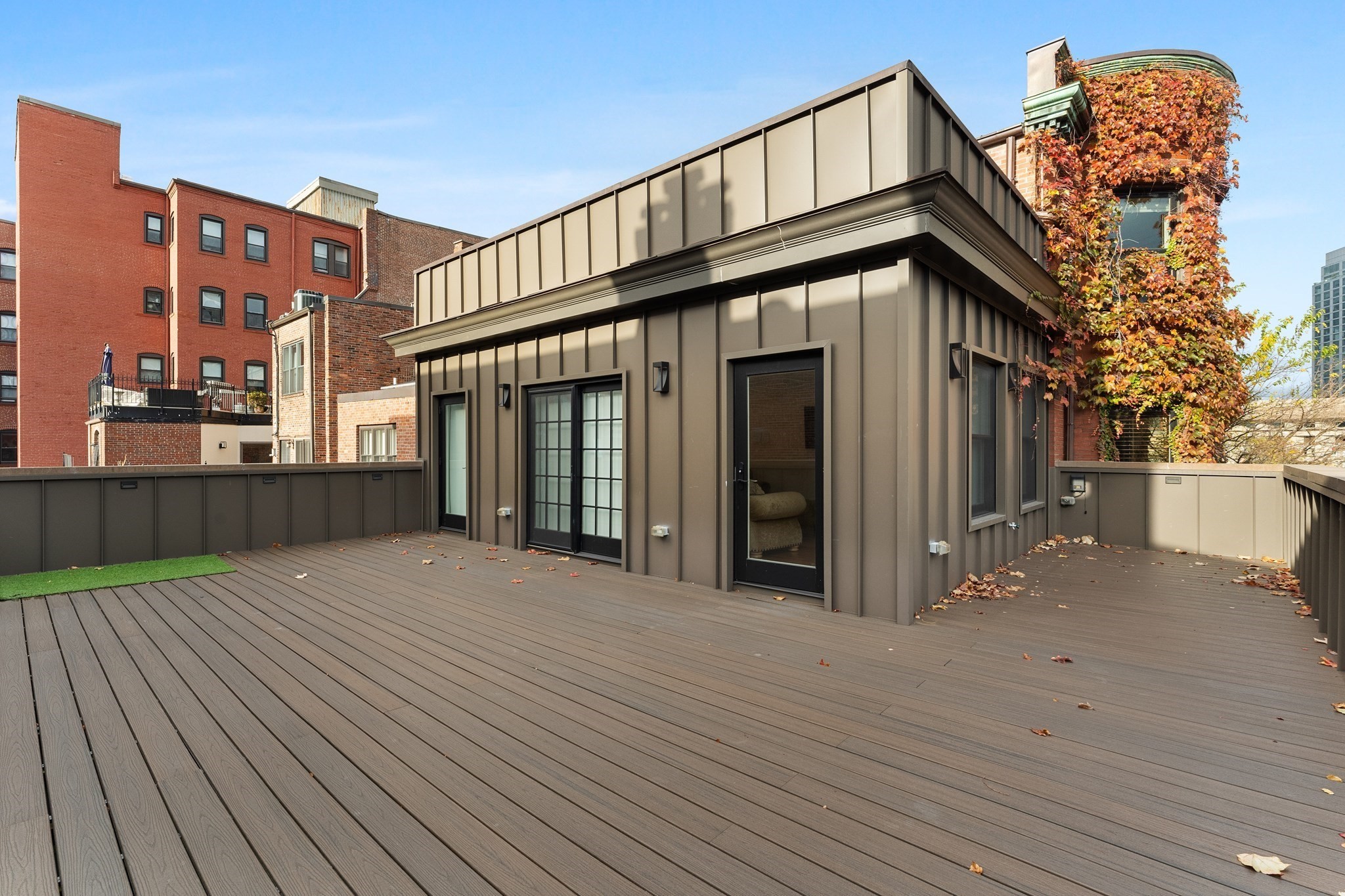 136 Saint Botolph St # 136