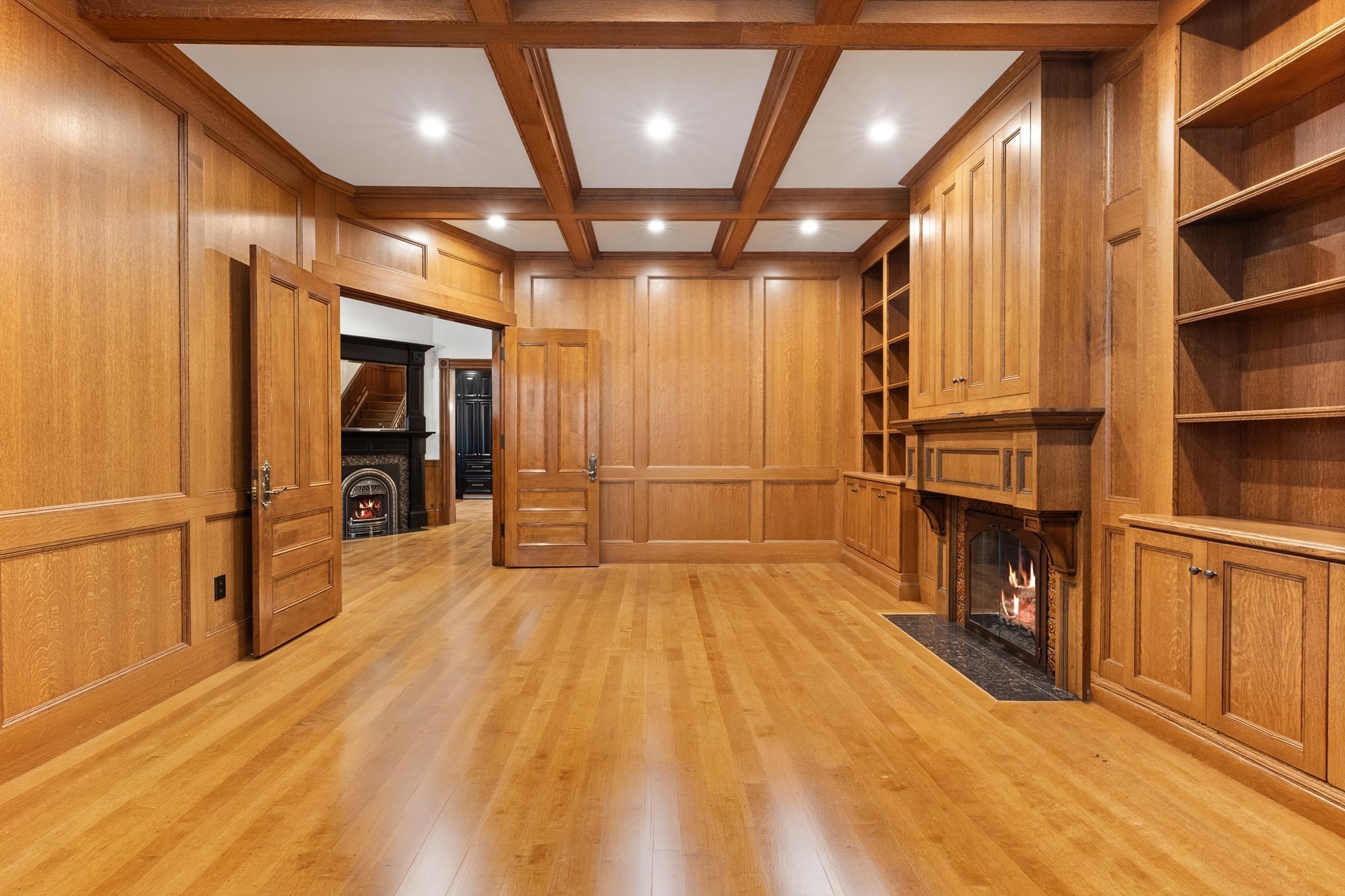 136 Saint Botolph St # 136