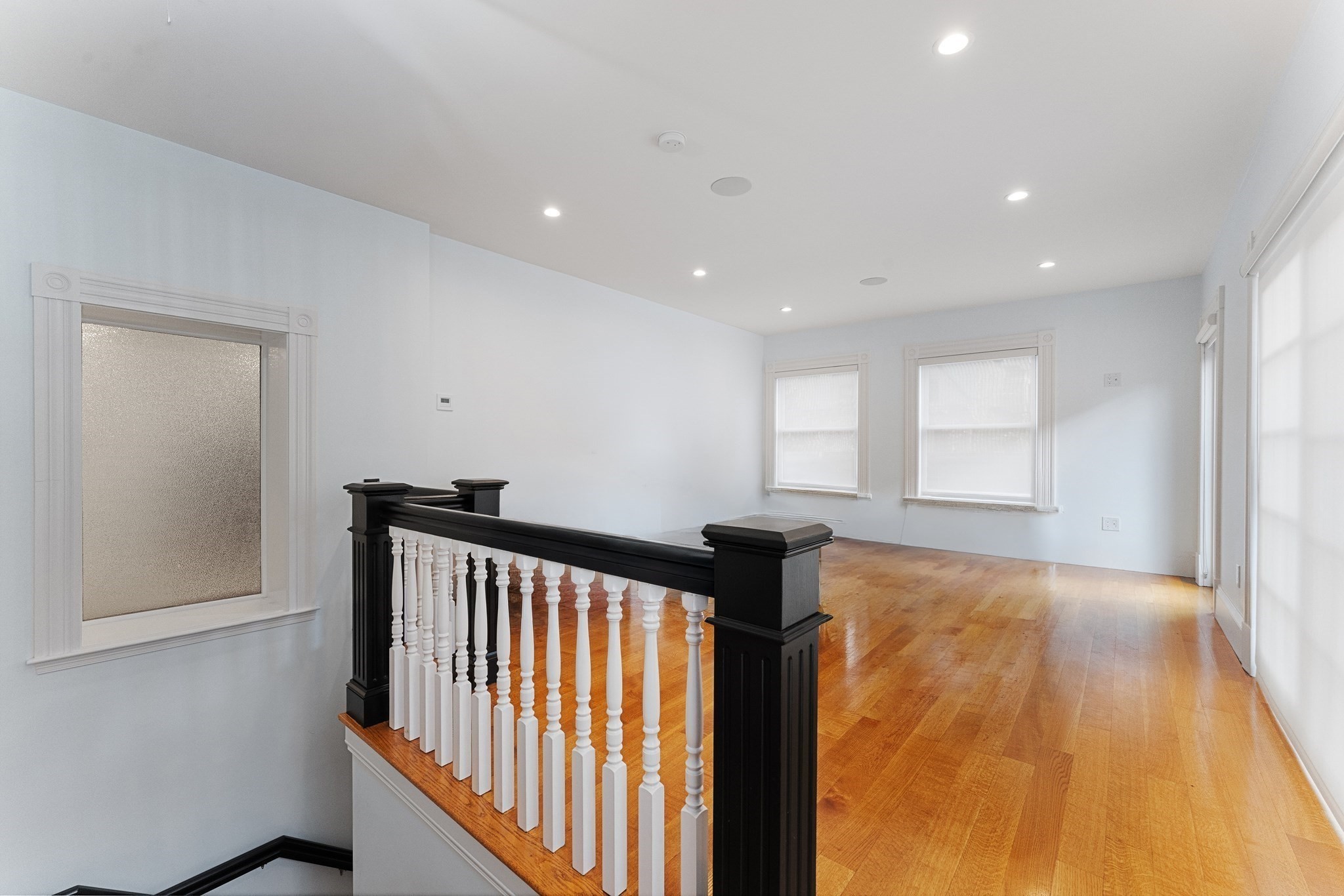 136 Saint Botolph St # 136