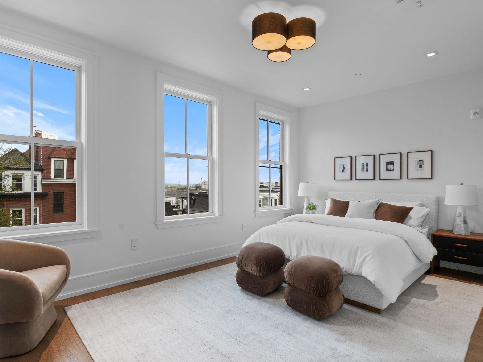 555 E Broadway # 555