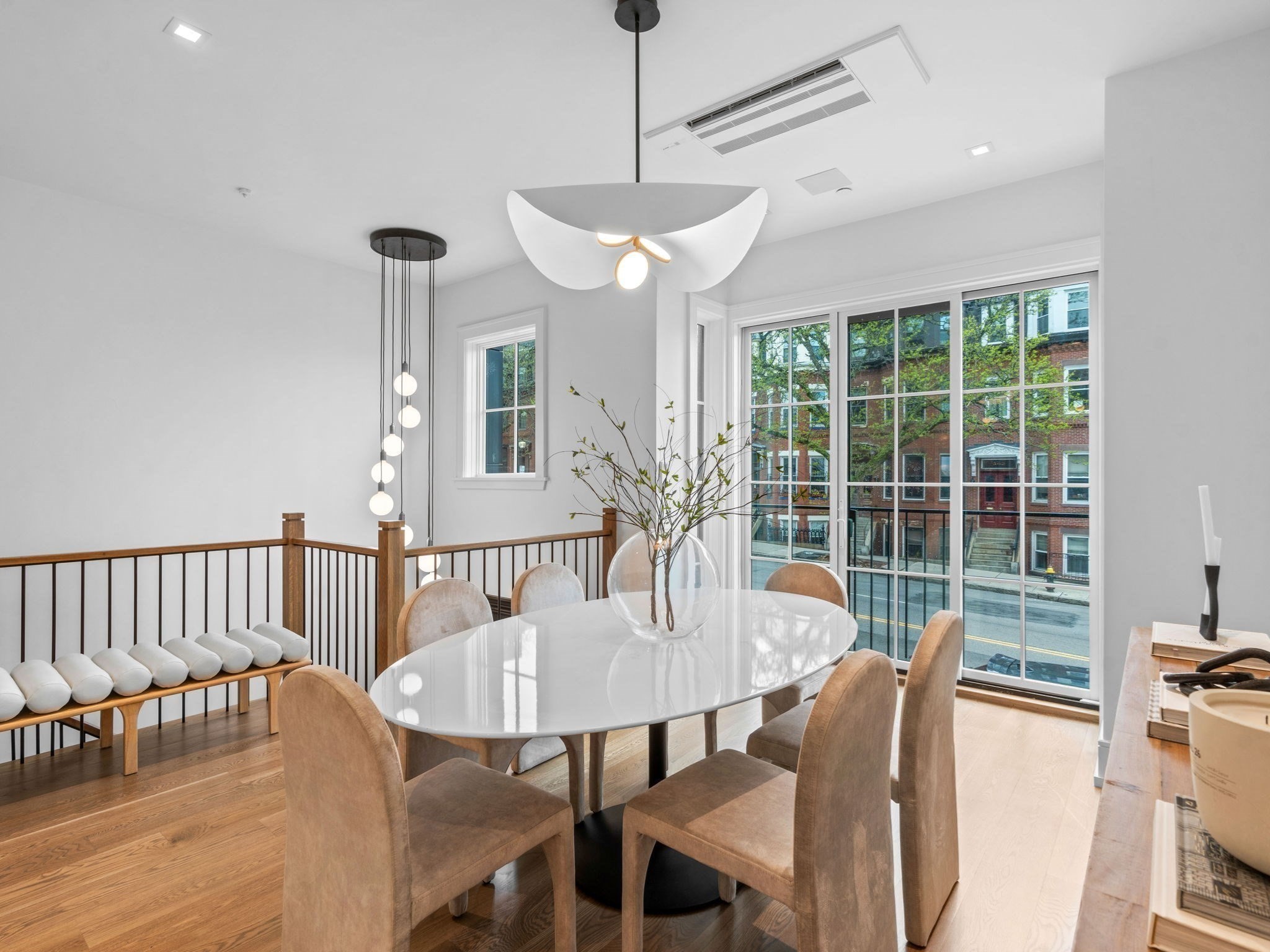 555 E Broadway # 555