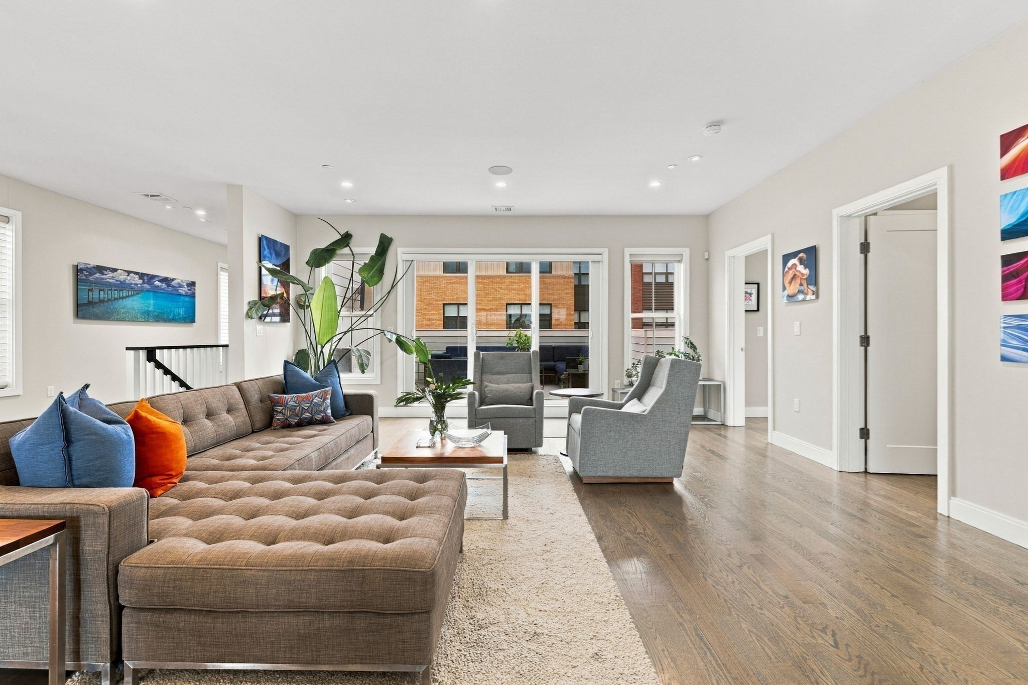8 Baker Ct # 4