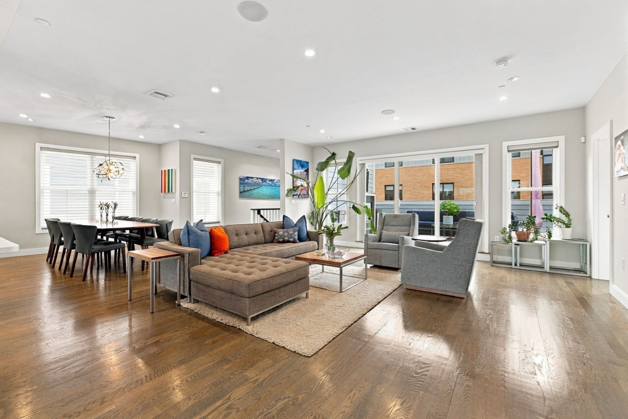 8 Baker Ct # 4