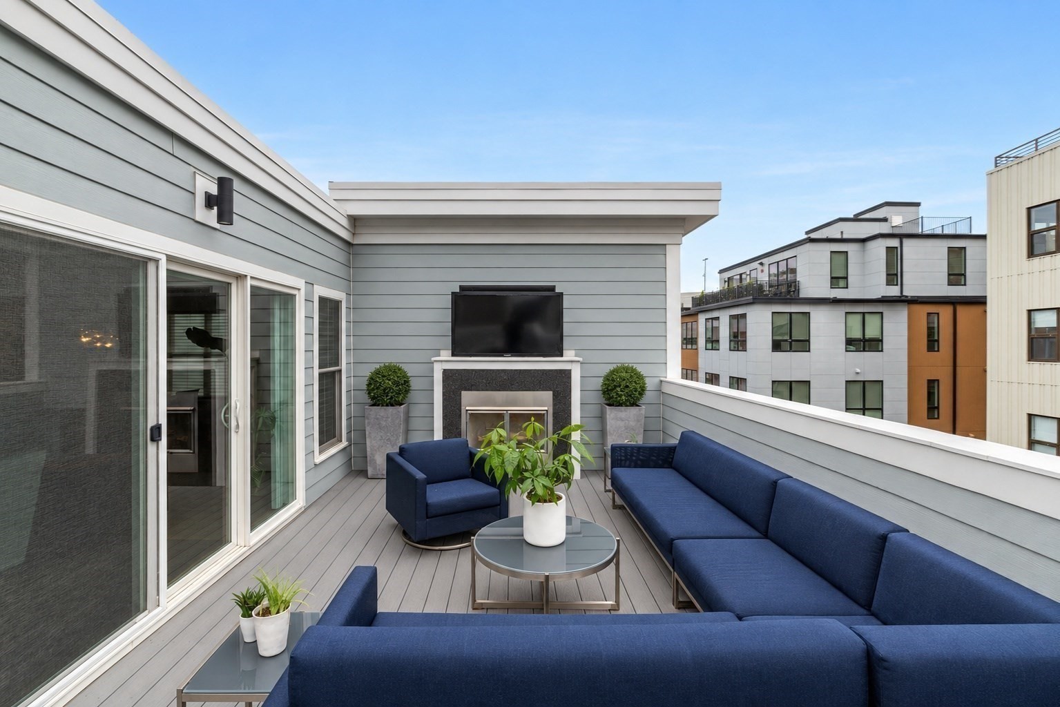 8 Baker Ct # 4
