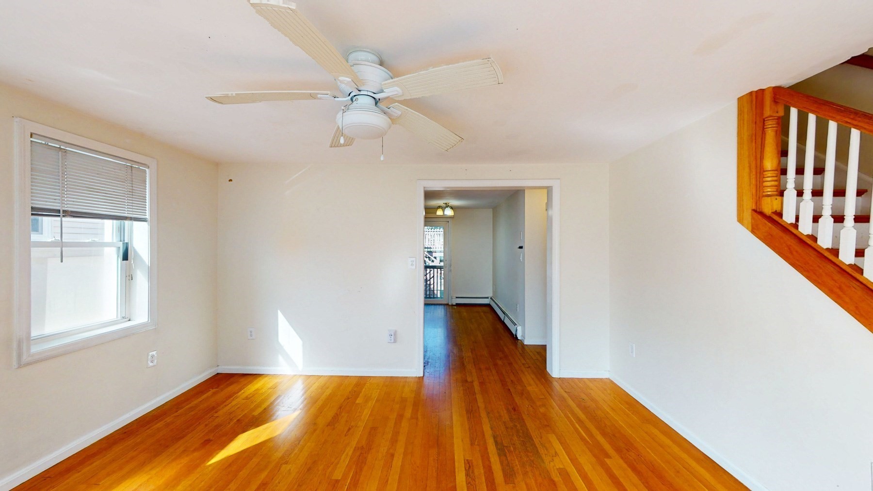 115 L St # 1