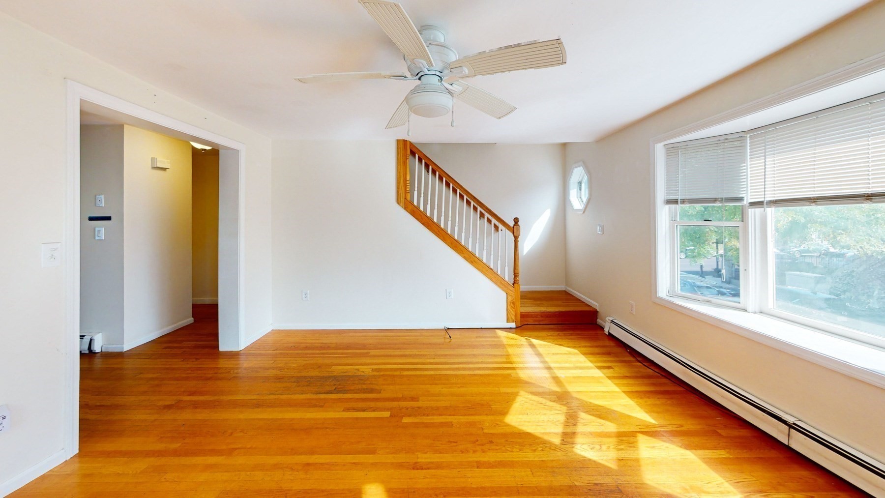 115 L St # 1