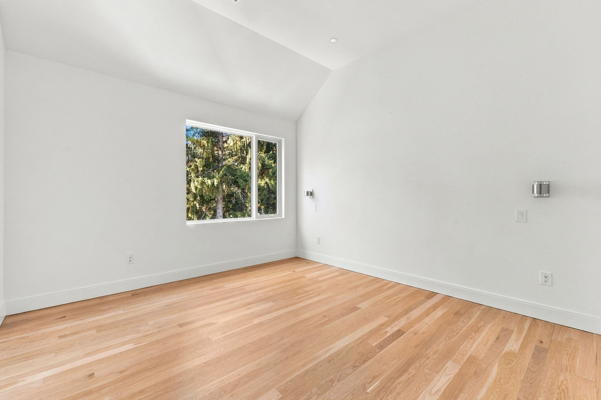 95 Griswold St # 95