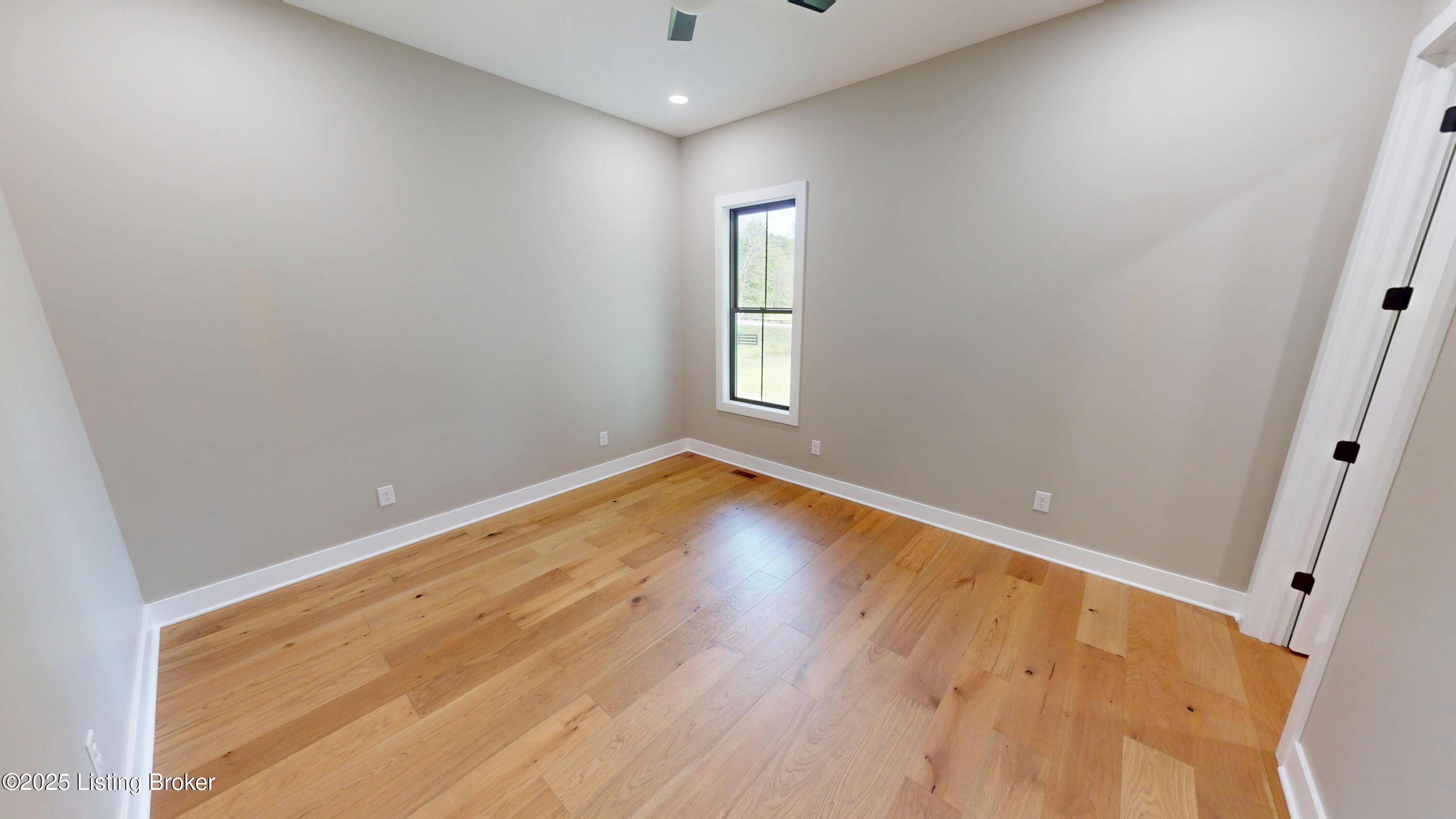 2045 W Rhudes Creek Rd