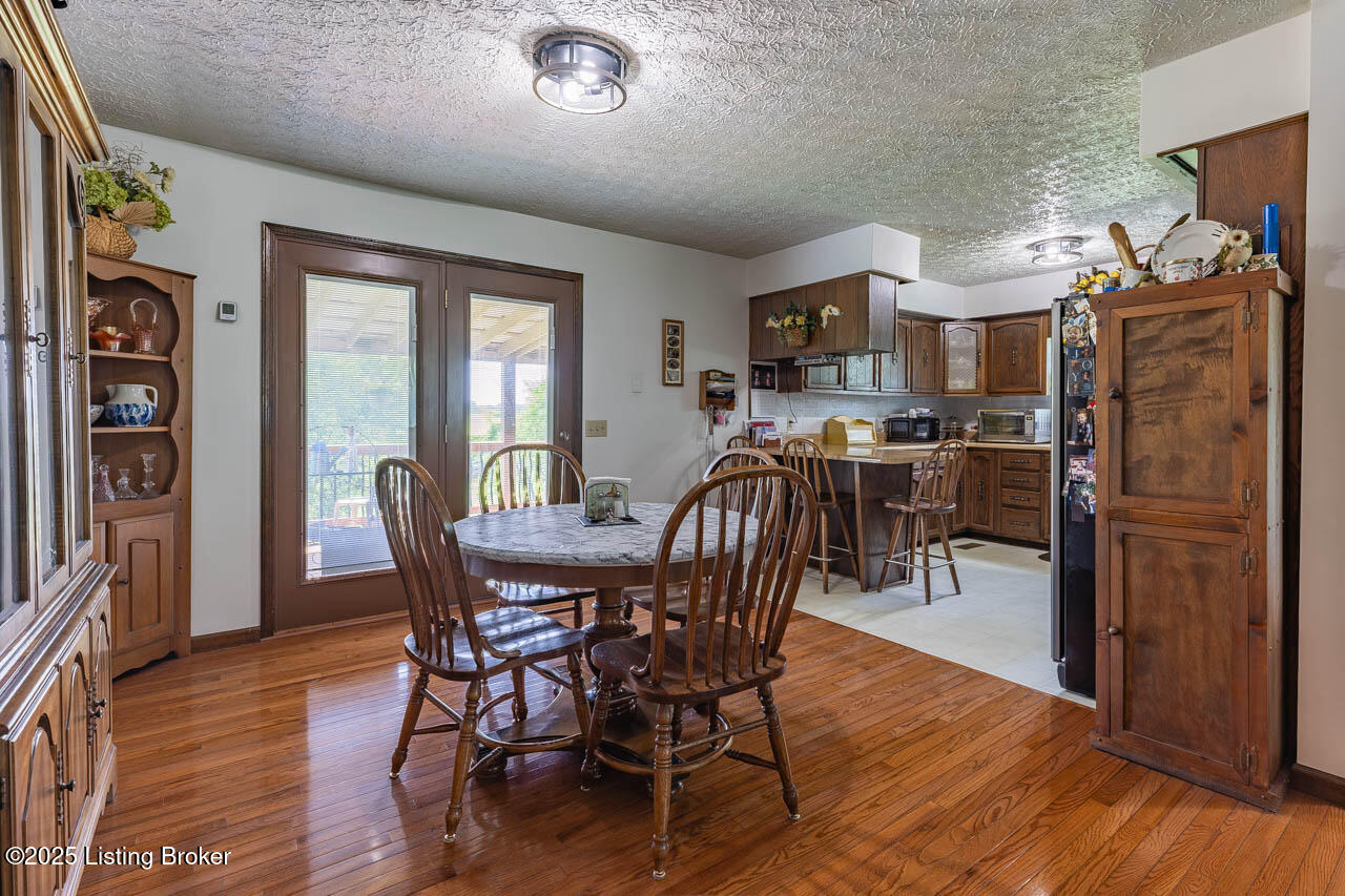 2149 Shrewsbury Rd