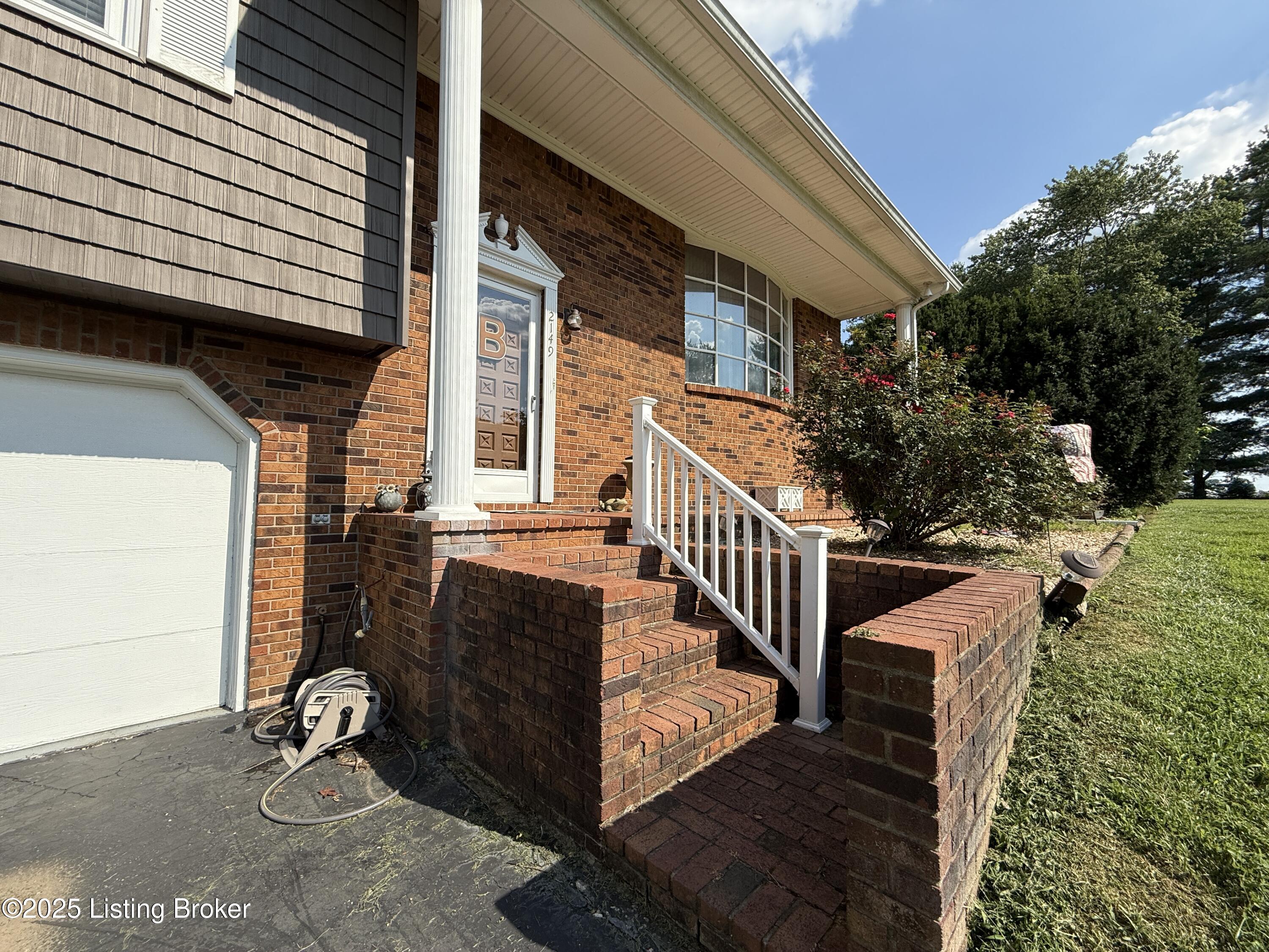 2149 Shrewsbury Rd