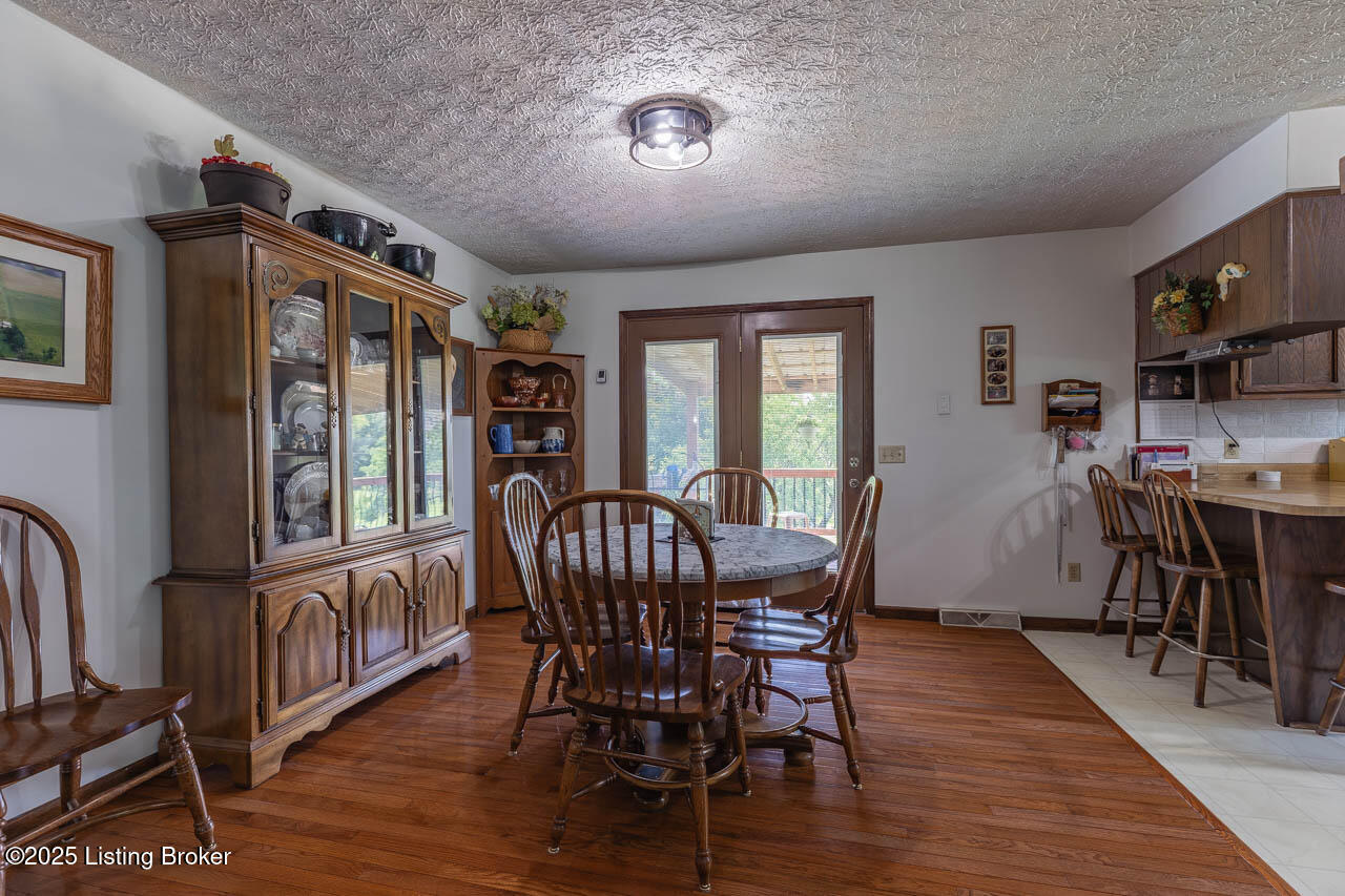 2149 Shrewsbury Rd