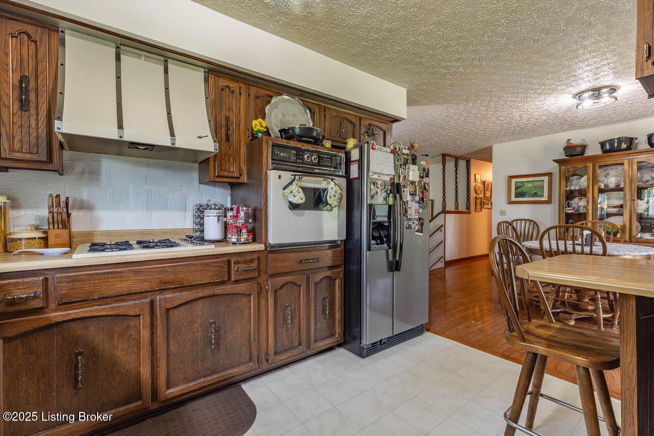 2149 Shrewsbury Rd