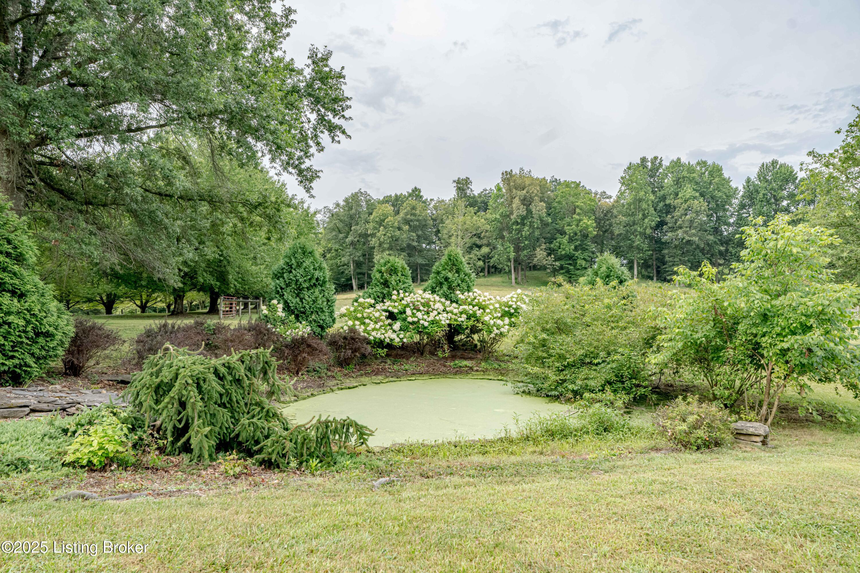 5846 Valley Creek Rd