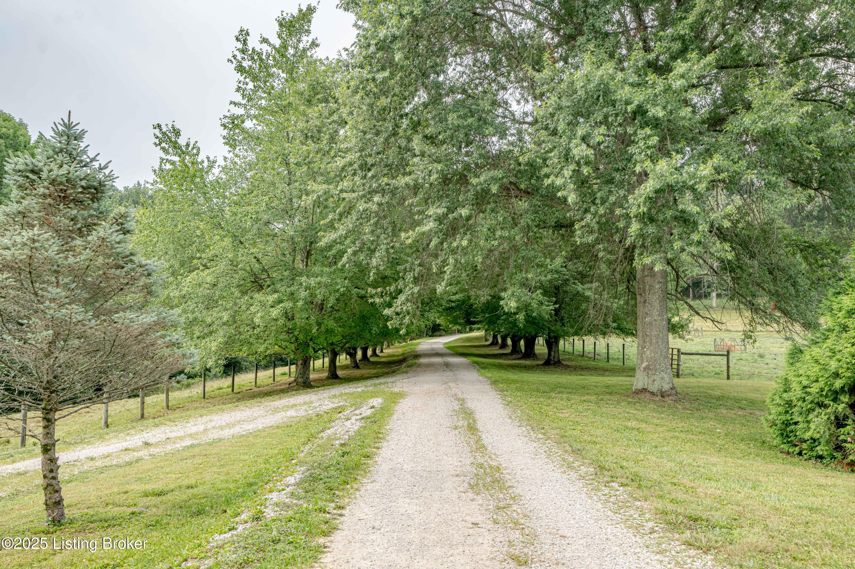 5846 Valley Creek Rd