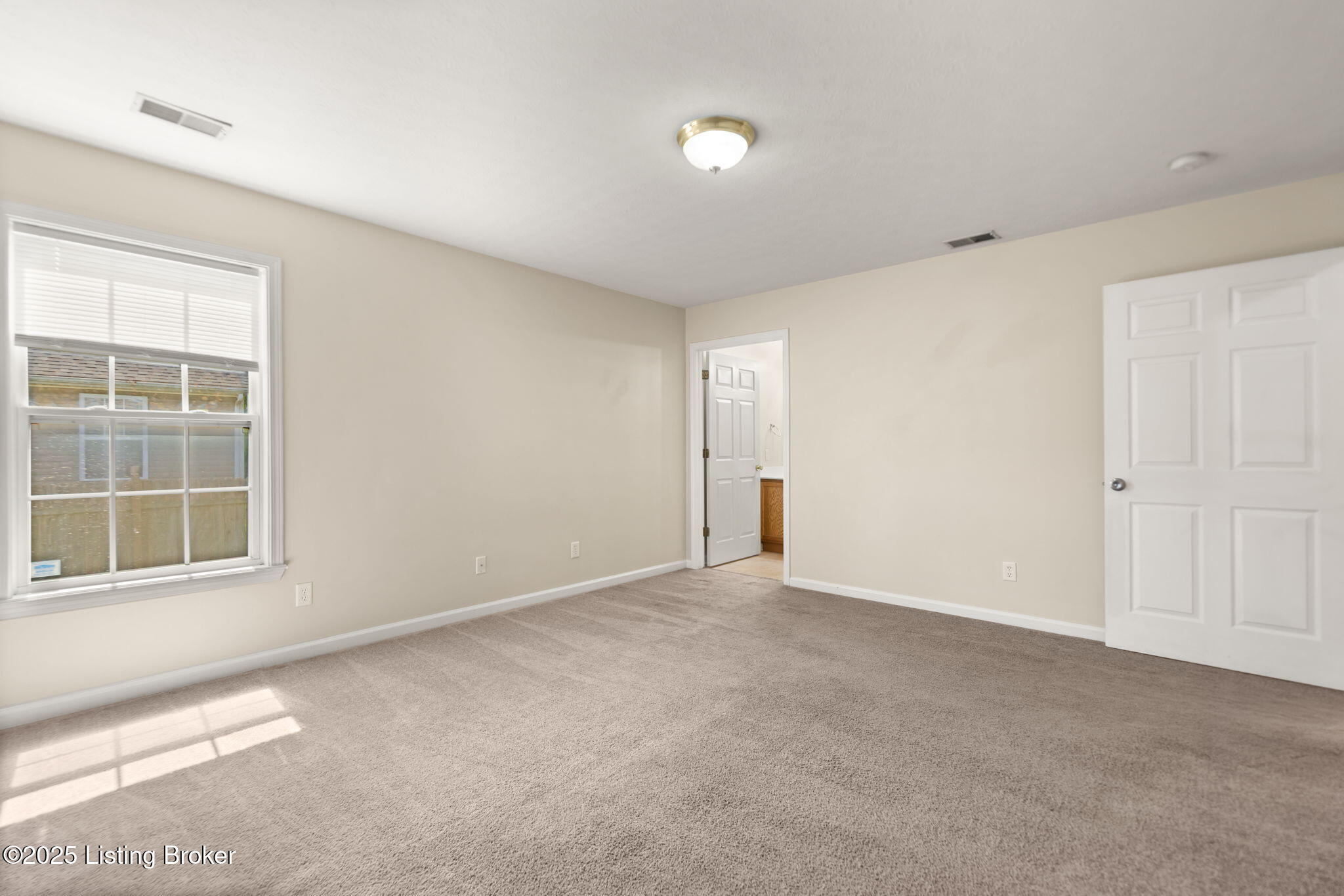 226 7th Ave