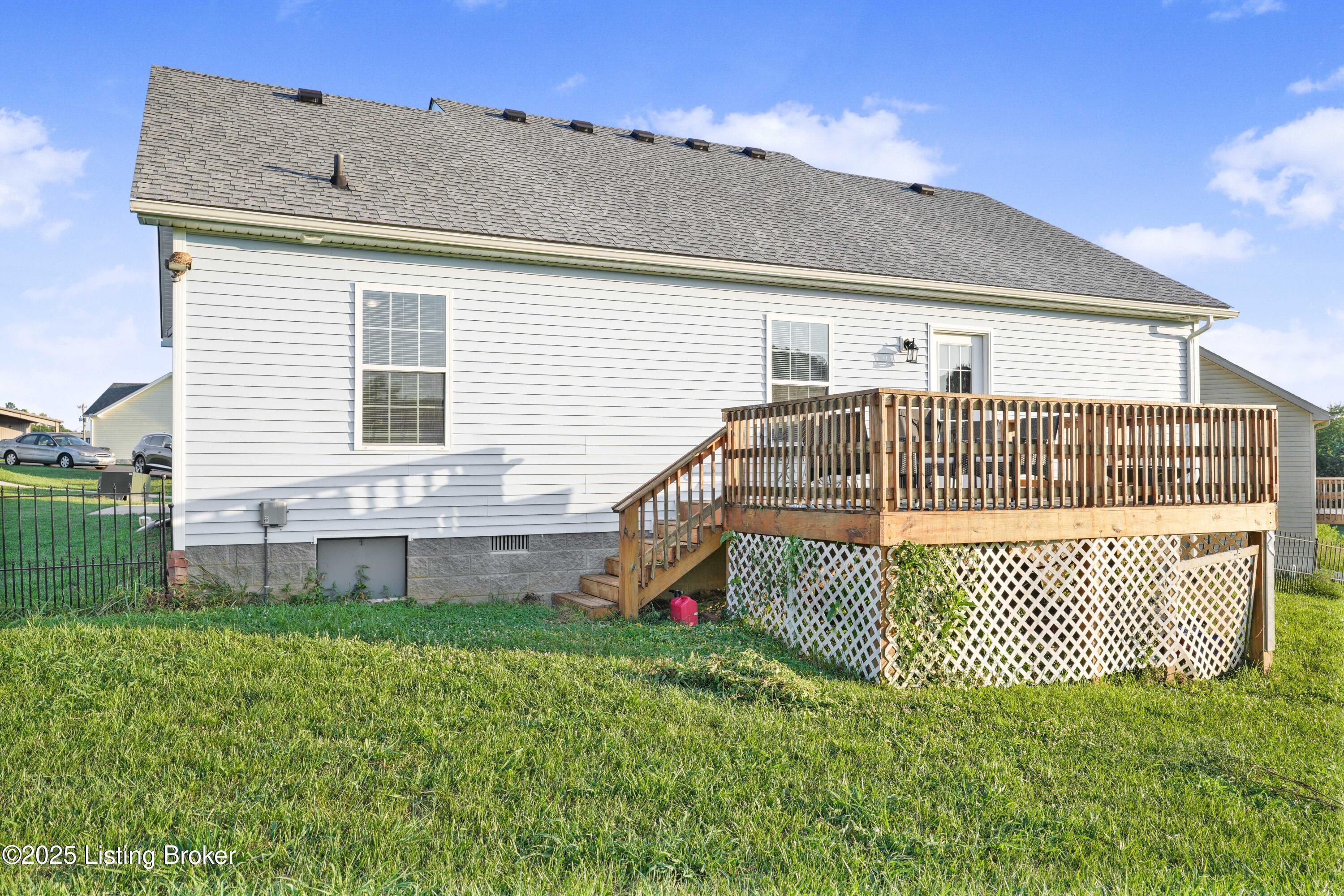 102 Devers Ct