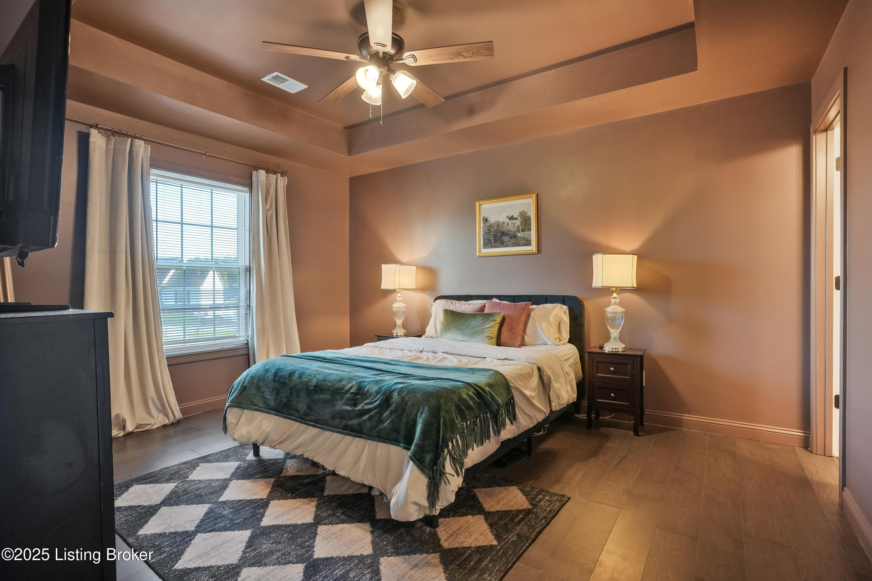 102 Devers Ct
