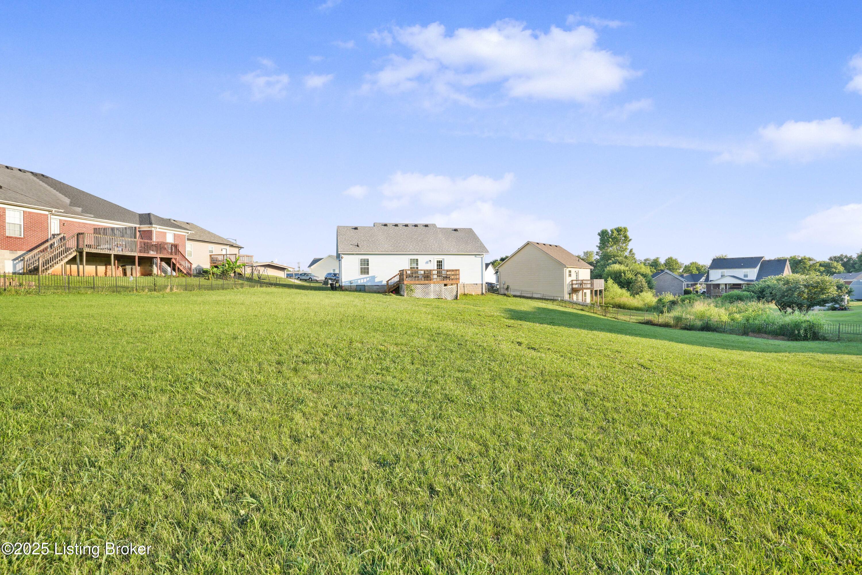 102 Devers Ct