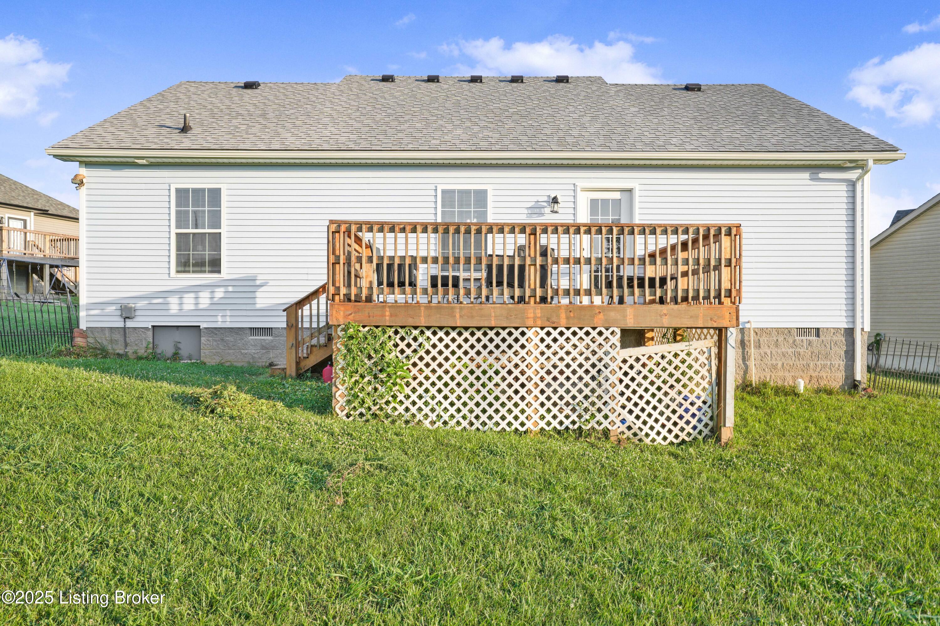 102 Devers Ct
