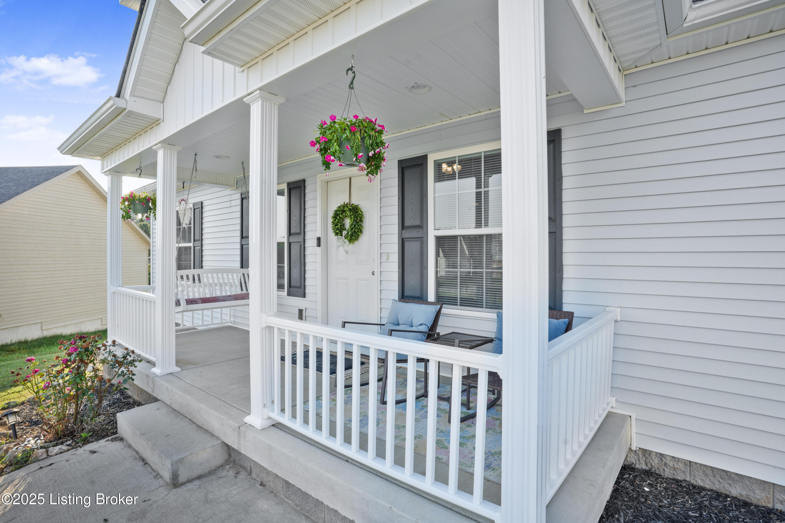 102 Devers Ct